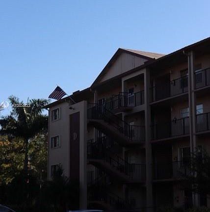 5th image of 900 SW 128th Ave APT 403D