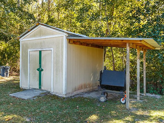 3rd image of 4148 Pebble Creek Dr