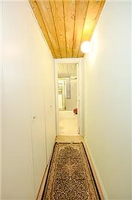 Sold by R New York | media 11