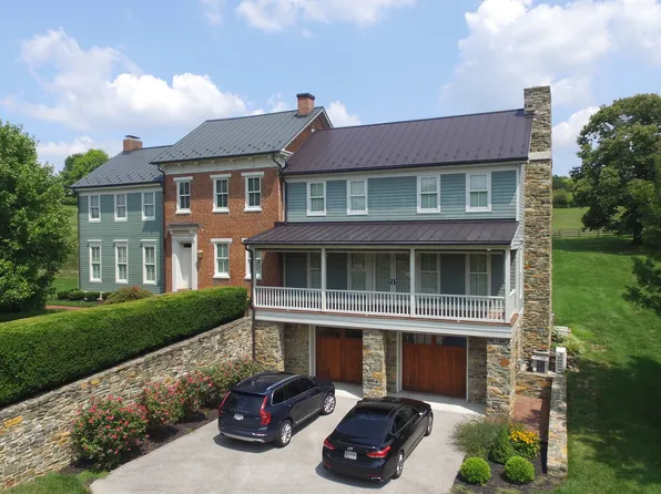 2510 Overlook Rd, York, PA 17403