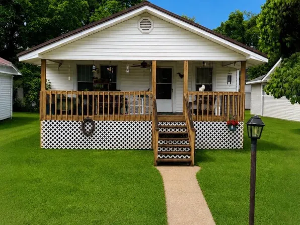 1612 27th Ave N, Hueytown, AL 35023