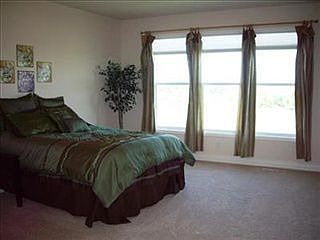 4th image of 1768 Meadow Hills Dr