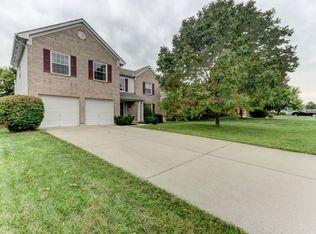 927 Grandstone Ct, Lebanon, OH 45036