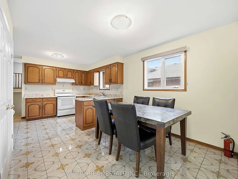 49 Sentinel Rd #A — Photo 6