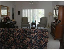 3rd image of 2526 Clareside Dr