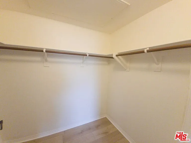 6020 Seabluff Dr #302 — Photo 19