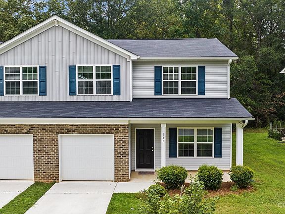 3rd image of 140 Village Creek Way