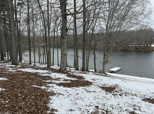 324 Holly Berry Ln, Roxboro, NC 27574