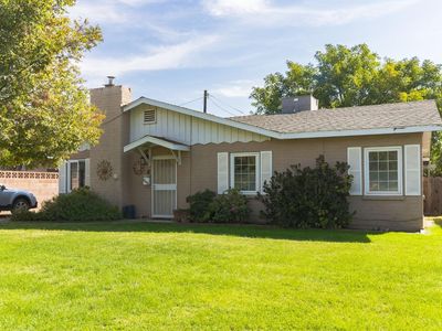 1806 W 4th St, Madera, CA, 93637