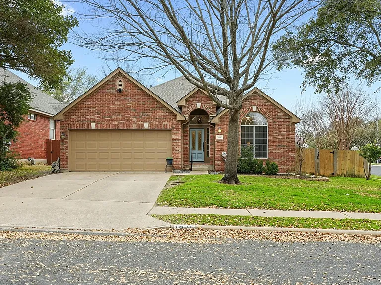 1841 Montana Sky Dr — Photo 1