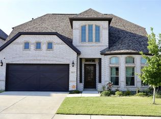 5837 Pensby Dr, Aubrey, TX 76227