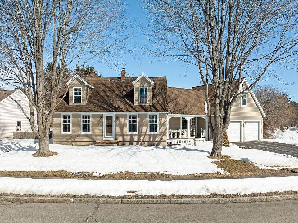 1st image of 45 Buca Run