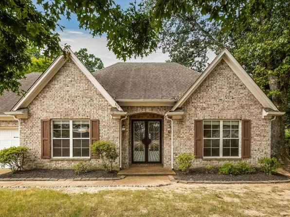 379 Shelton Rd, Collierville, TN 38017