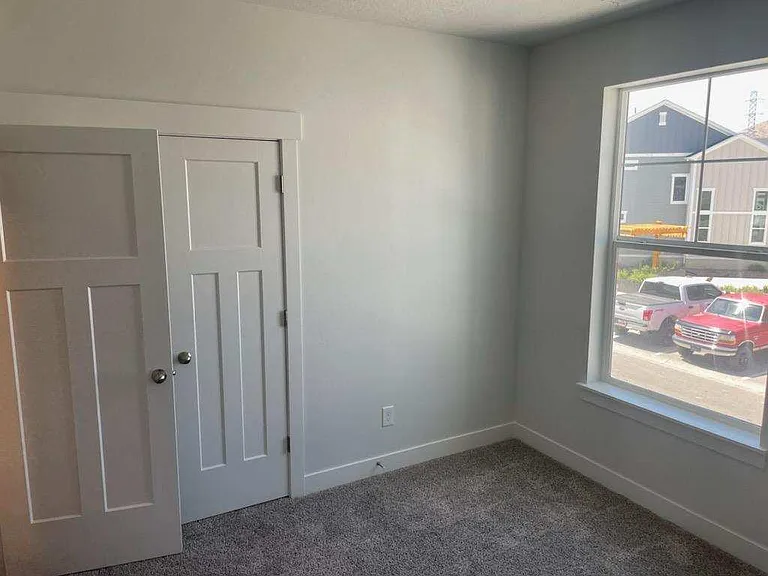 947 W Coral Charm Way #203 — Photo 5