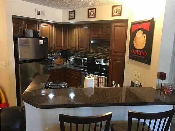 5th image of 12400 Vista Isles Dr APT 1411