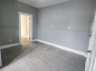 371 S 20th St #7, Newark, NJ 07103
