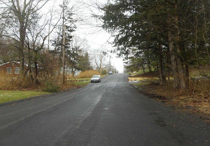 2nd image of 30 Meadowbrook Dr