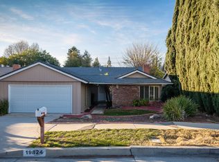 19824 Hemmingway St, Winnetka, CA 91306