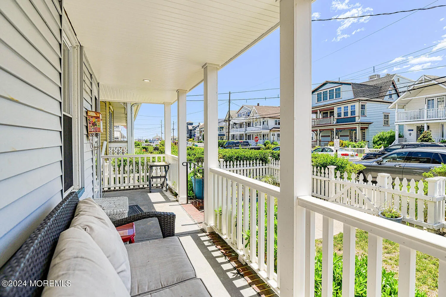 2 bed, $3,900 — Photo 3