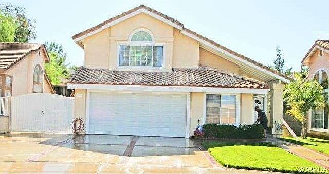 1st image of 13890 Fontainbleau Ln