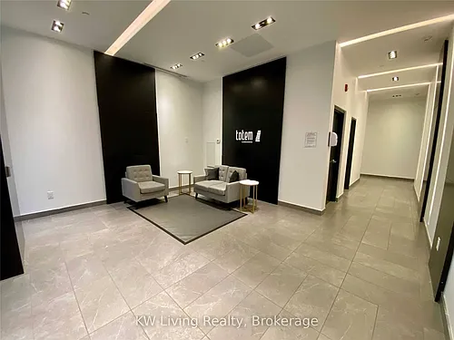 7 Glass Dr #LOWER Photo 1