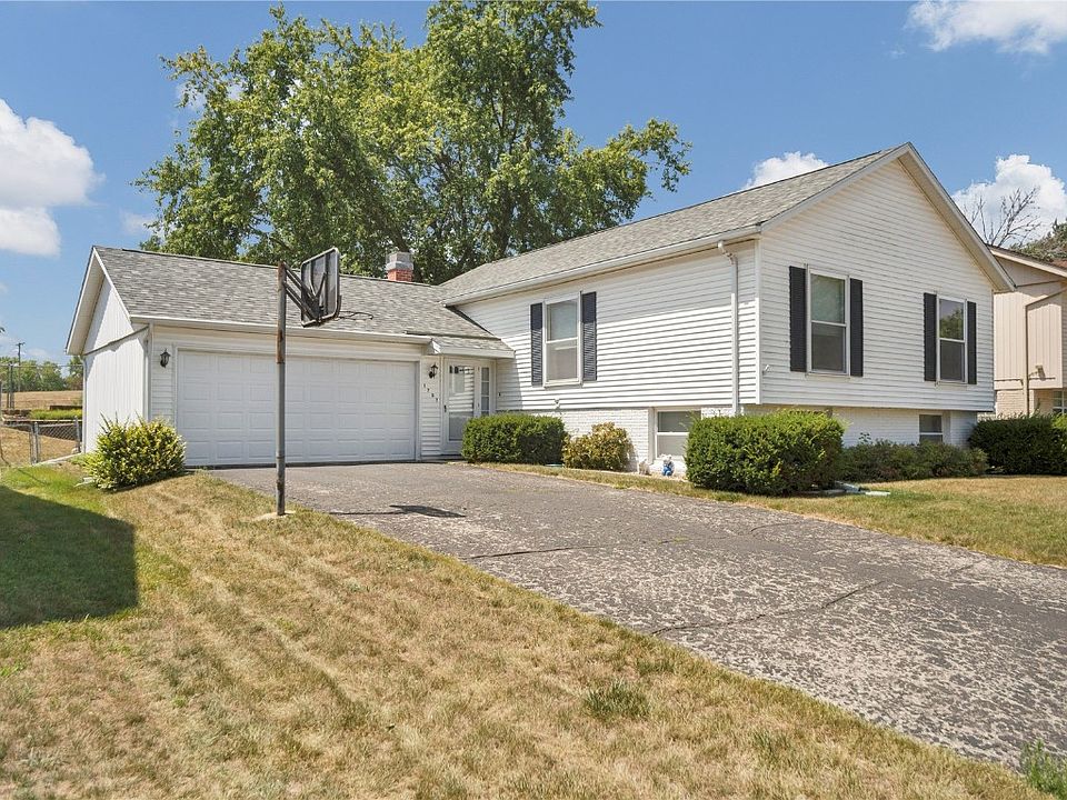 1707 Brookdale Ln NE, Cedar Rapids, IA 52402 Zillow