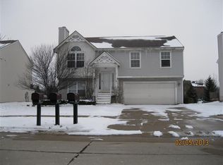 598 Thornhill Ct, Belleville, MI 48111