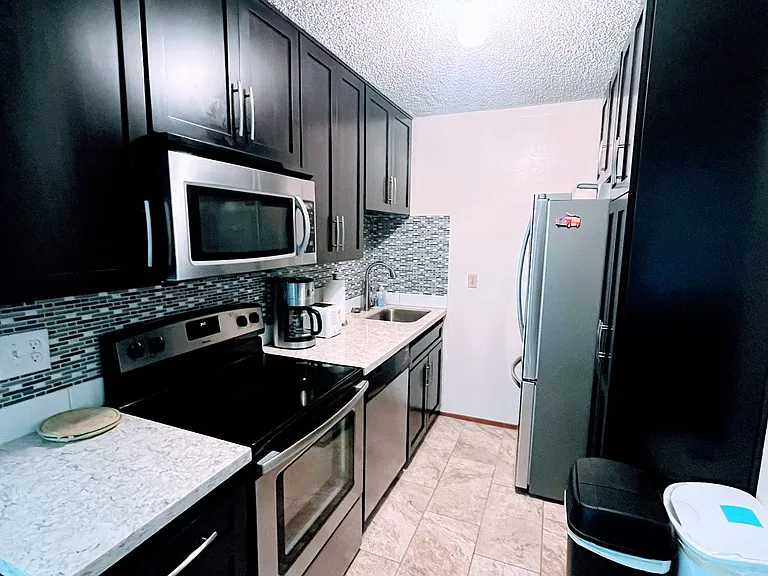 725 Redondo Ct #32 — Photo 4