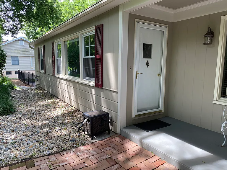 755 Weidman Rd — Photo 6