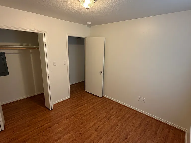 1841 N Seminole Ct — Photo 14