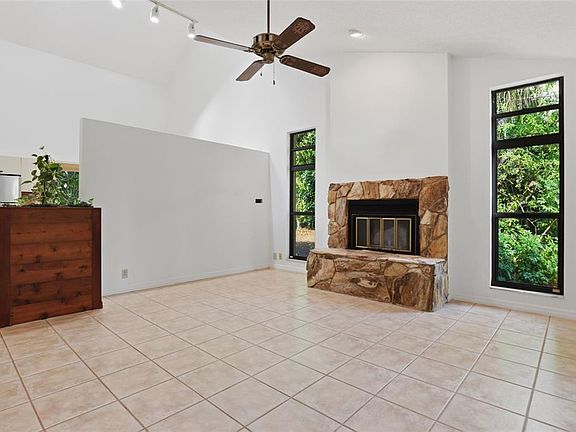 5th image of 7336 Curlew St
