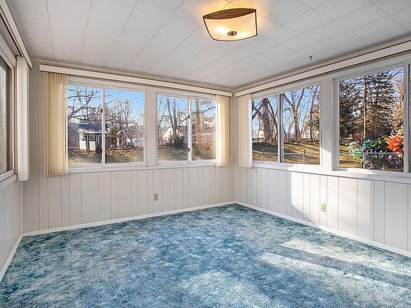 4th image of 426 Morningside Dr