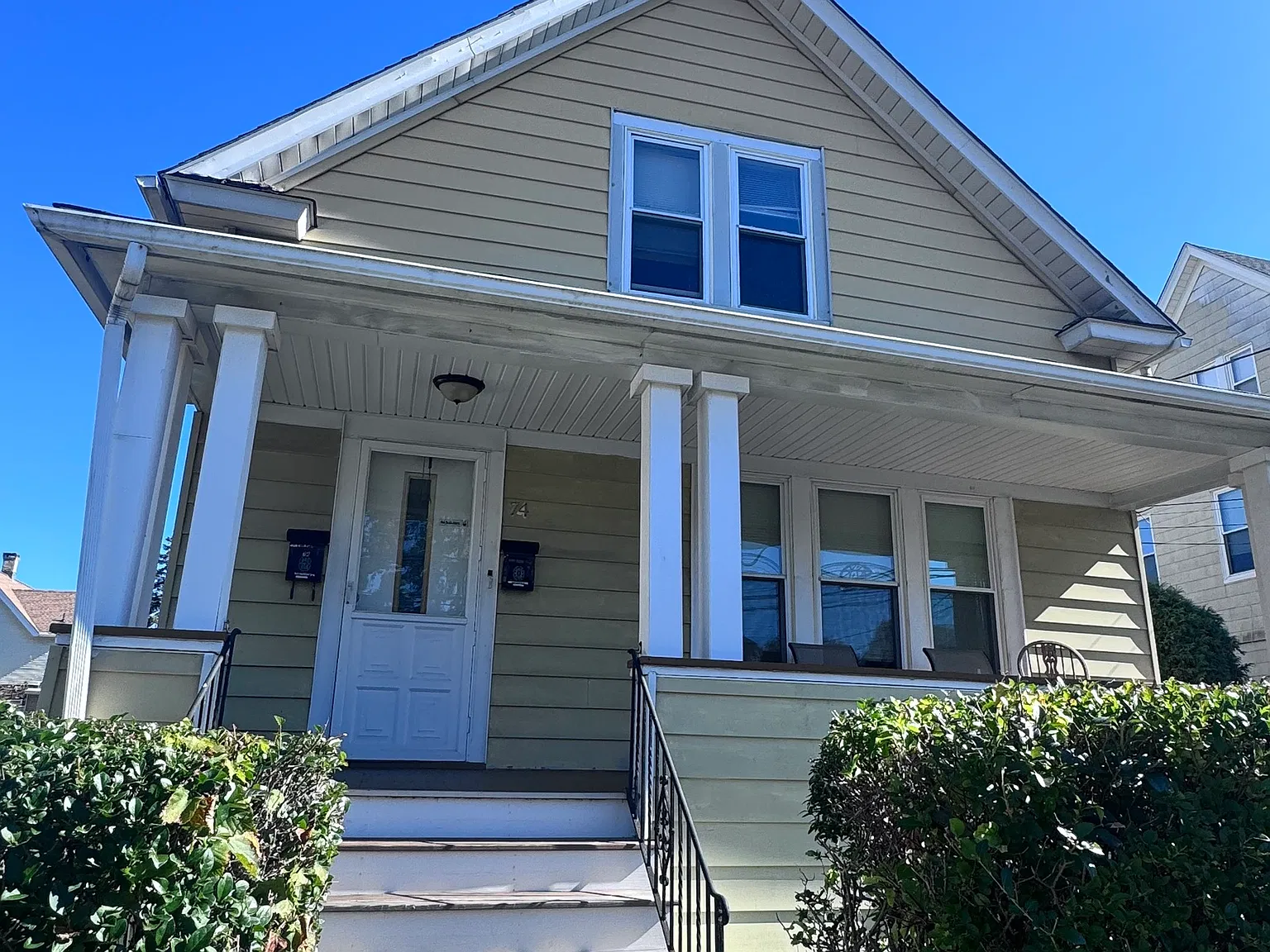 2 bed, 1.0 bath, 665 sqft, $1,935 — Photo 1