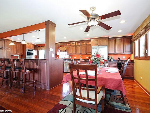 5th image of 9205 Windsor Dr
