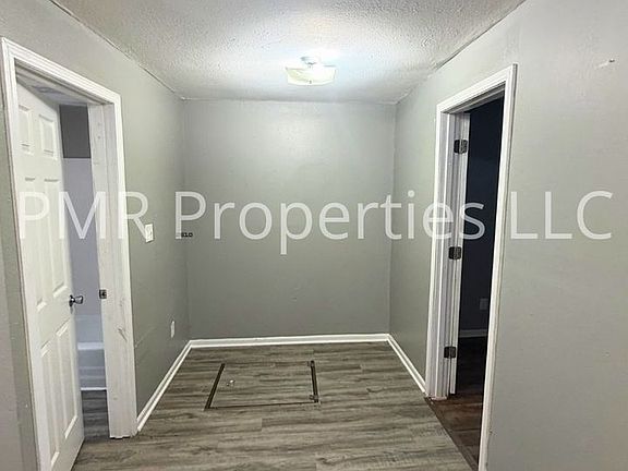 4th image of 1810 S 12th St