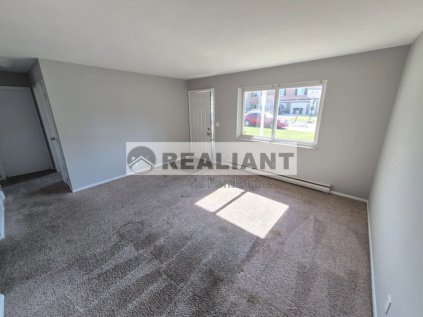 4 bed, 2.0 bath, $2,195 — Photo 4