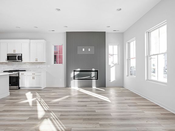3rd image of 17344 Ackerson Blvd