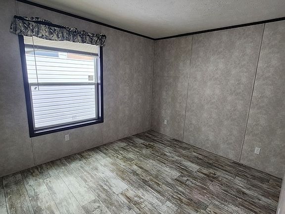 5th image of 3407 W Mount Hope Ave Lot G23