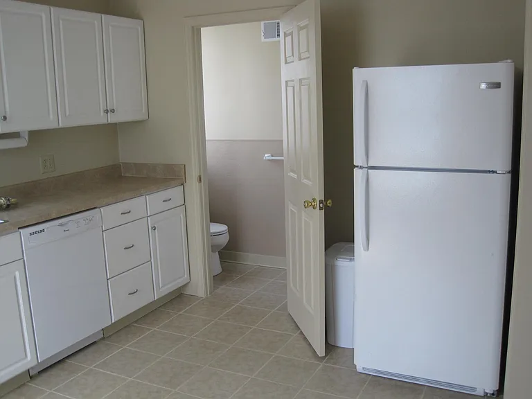 600 Furlong Ave #B — Photo 2