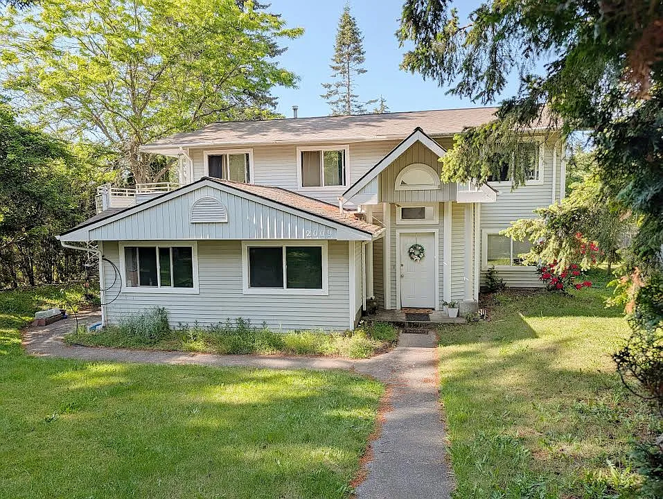 2009 Whatcom St