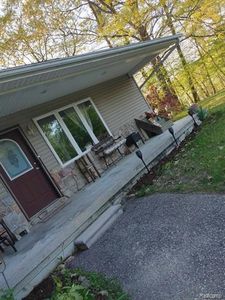 1816 Peppermill Rd, Lapeer, MI, 48446