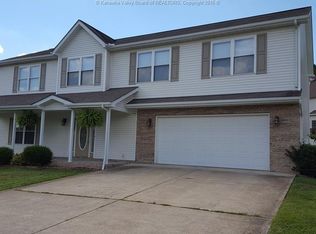 104 Lee St, Poca, WV 25159