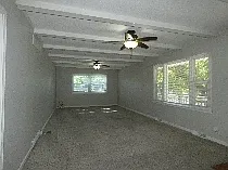 3 bed, 1.5 bath, 1224 sqft, $1,500 — Photo 2