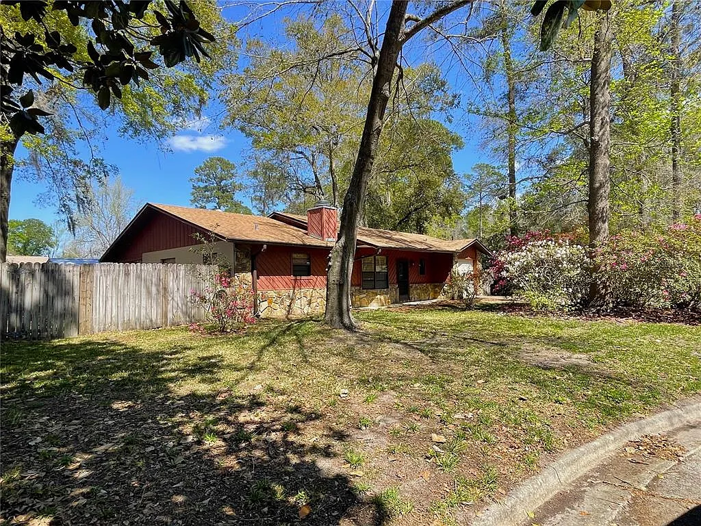 Building Photo - 4730 NW 36th Pl