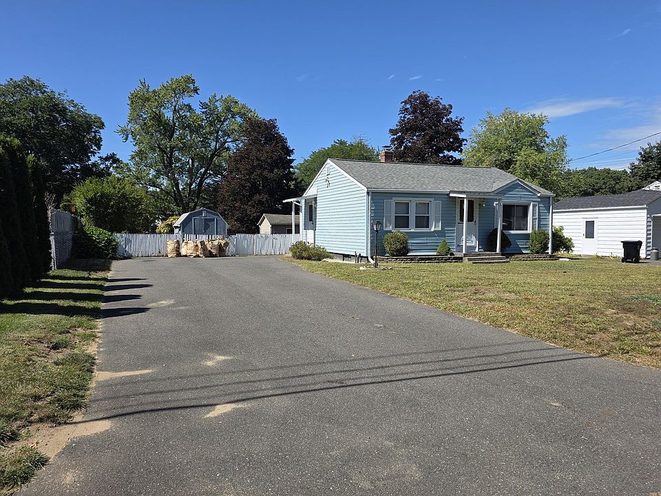1st image of 11 Brigham Rd
