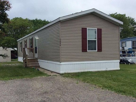 2nd image of 1500 Old Mill Ln