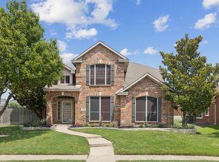 2050 Danbury Dr, Rockwall, TX 75032