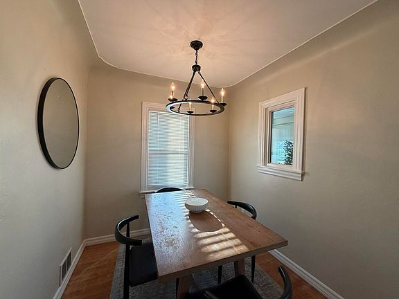 5th image of 926 N Ottillia St SE
