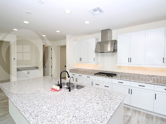 4th image of 22869 E Calle Luna