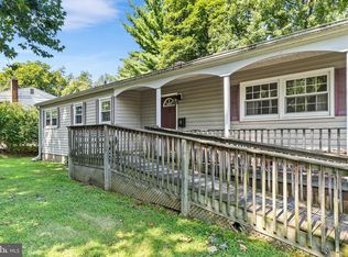 8 Tower Pl, Lawrence Township, NJ 08648